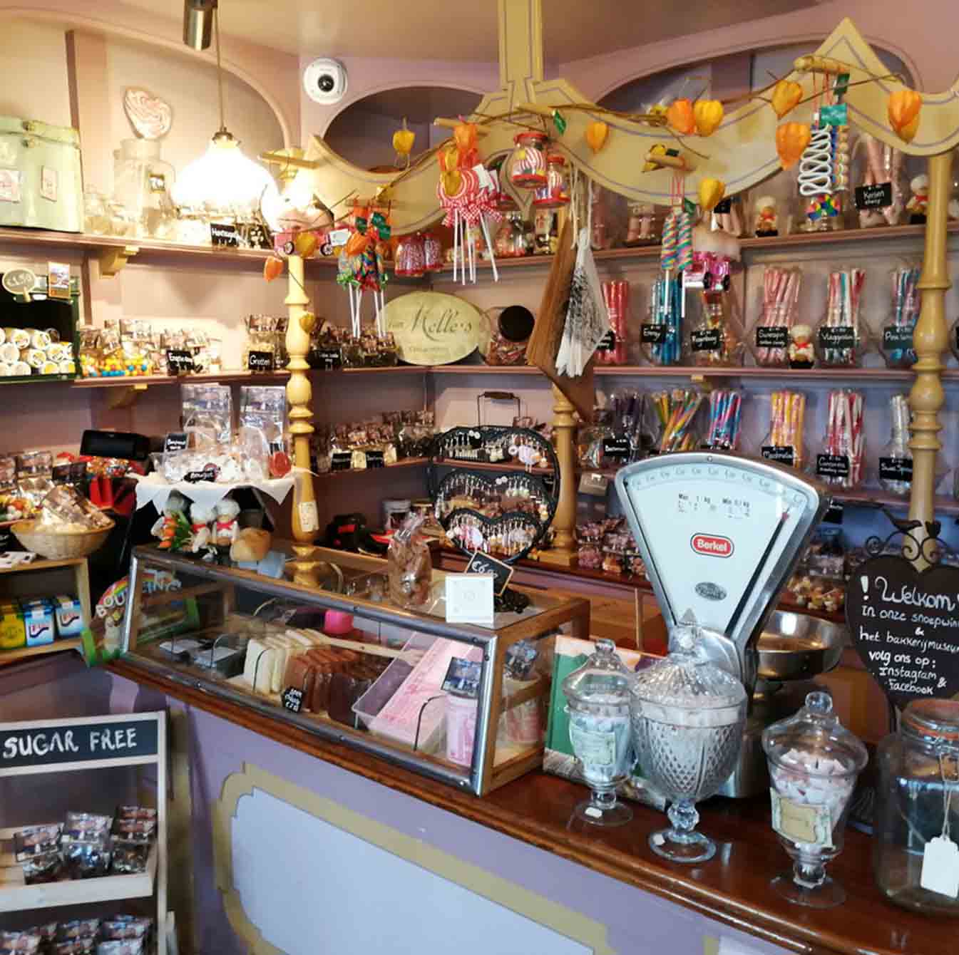Eindhoven Souvenir Gids: De Beste Herinneringen Aan Nederland